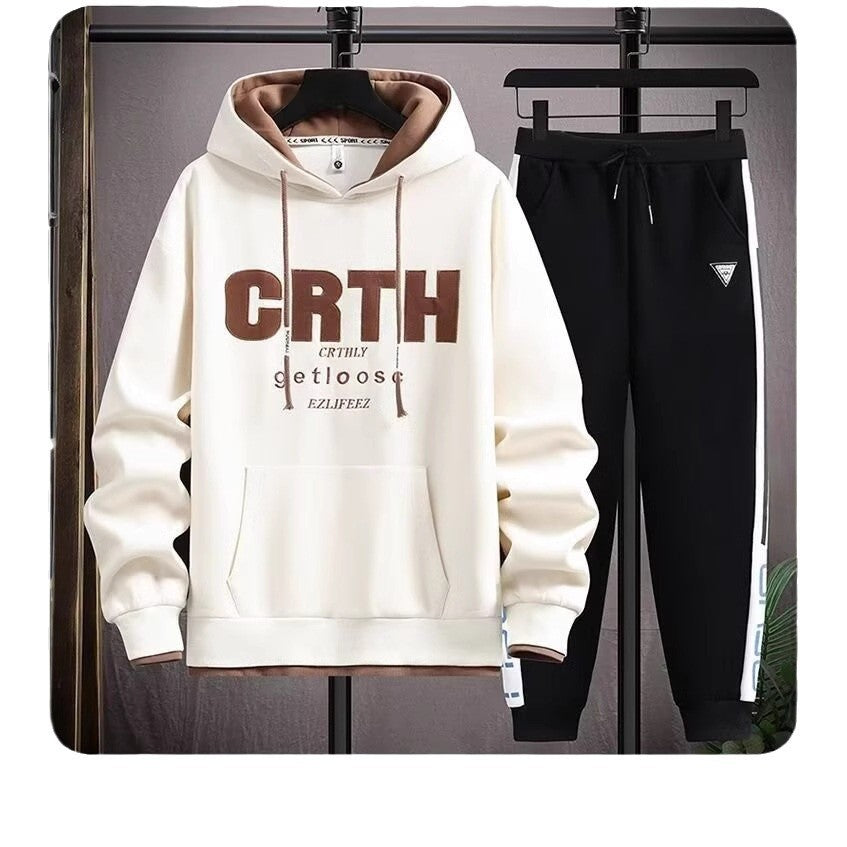Thin hooded sweatshirt for boys in spring and autumn, suitable for junior high school students. Stylish, trendy, casual, and sporty.